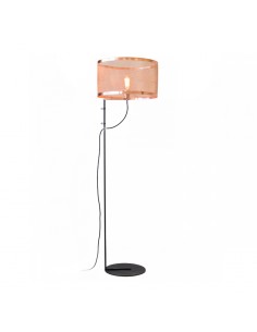 LAMPARA DE PIE PILAR NEGRO CON PANTALLA COBRE