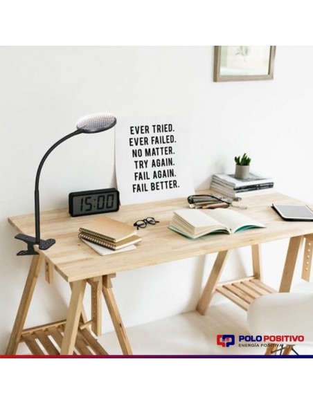 LAMPARA DE ESCRITORIO LED INTEGRA 6W LUZ CALIDA PINZA  PLATA