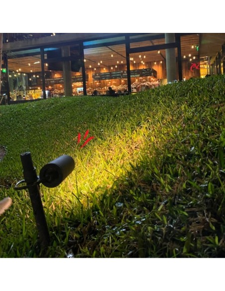 SPOT JABALINA ESTACA PISO ALUMINIO GU10 NEGRO 30CM (3100)